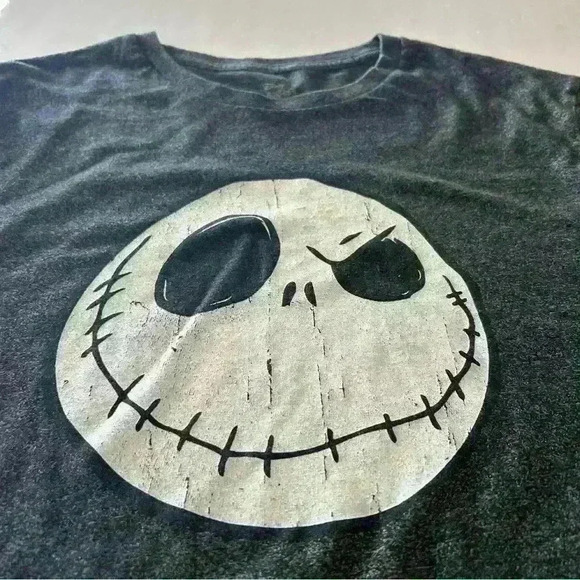 EUC The Nightmare Before Christmas Jack Skellington T-Shirt  Gray Medium - Picture 1 of 2